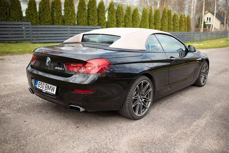 Gebraucht BMW 650 Cabriolet 408 PS (300 kW) 2011 Schwarz Cabrio