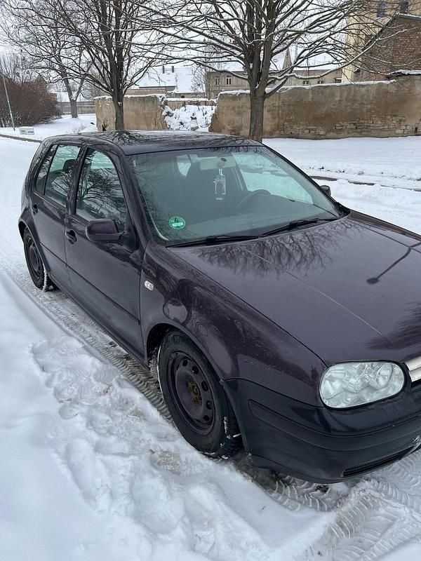 Gebraucht VW Golf IV 105 PS (77 kW) 2001 Schwarz Limousine