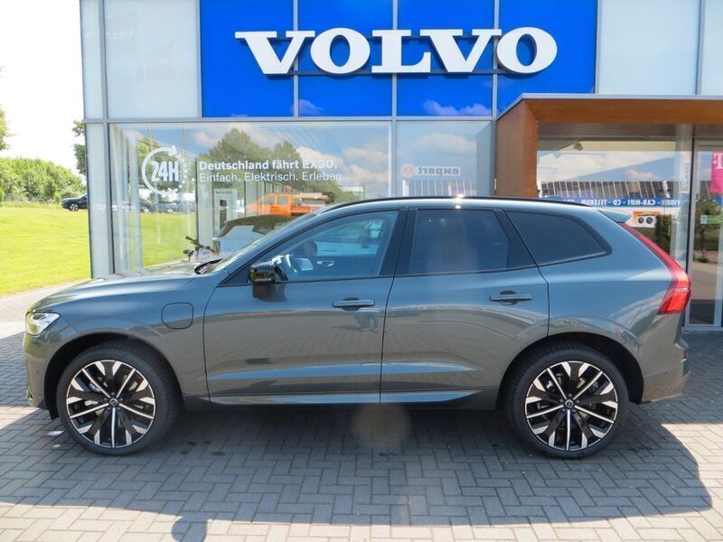 Grün Gebraucht 2025 Volvo XC60 Ultra SUV | 78.860 € - Bild 1/4
