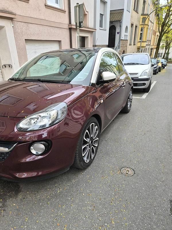 Gebraucht Opel Adam 69 PS (50 kW) 2013 Andere farben Kleinwagen