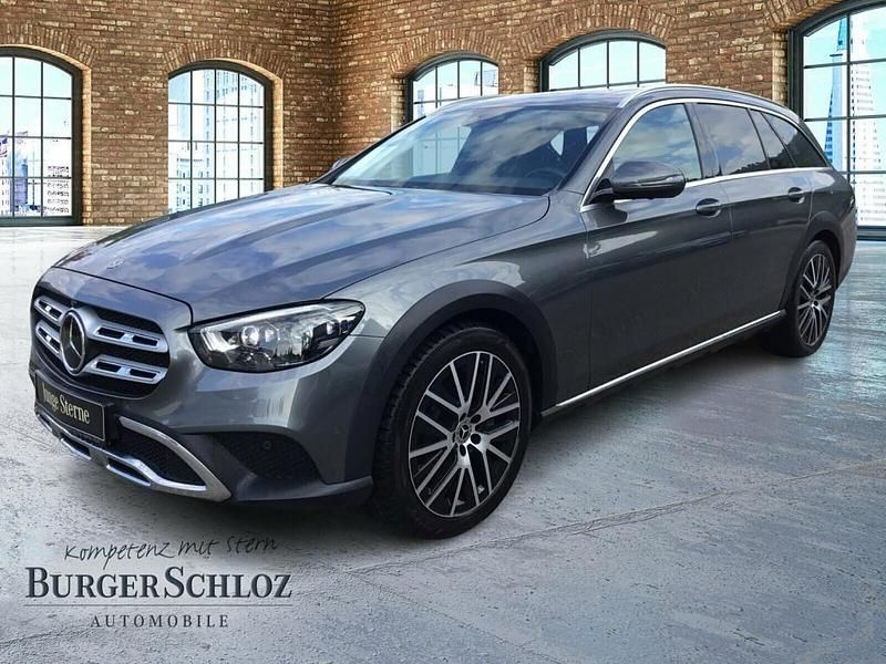 Metalliclack selenitgrau Gebraucht 2020 Mercedes E400 Kombi | 39.500 € (Fairer Preis) - Bild 1/4