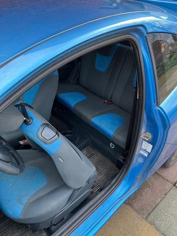 Gebraucht Ford Ka Trend 95 PS (69 kW) 2010 Blau Kleinwagen