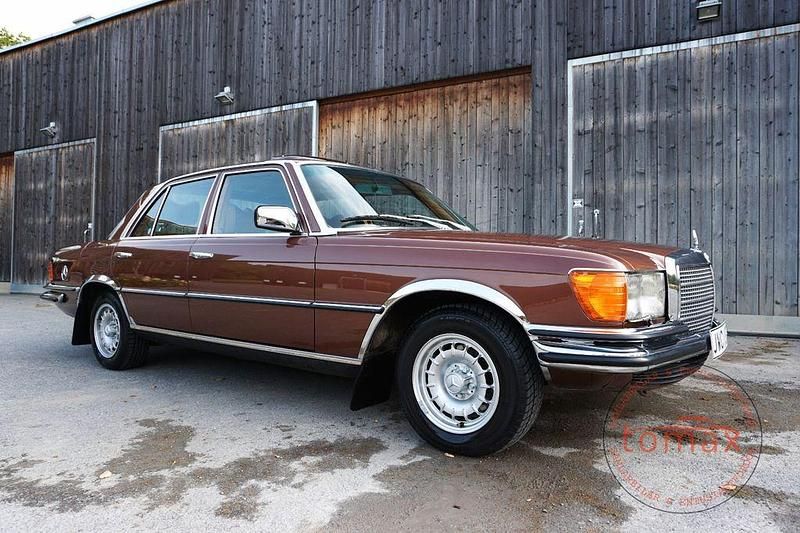 Gebraucht Mercedes E280 177 PS (130 kW) 1977 Braun Limousine