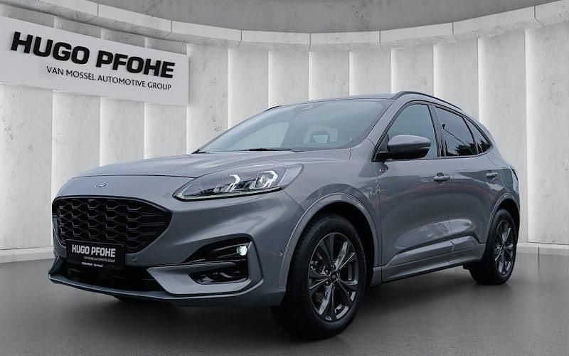 Gebraucht Ford Kuga ST-Line X 150 PS (110 kW) 2024 Solar silver metallic SUV