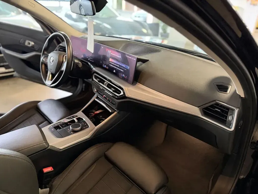 Gebraucht BMW 318 Shadowline 150 PS (110 kW) 2022 Schwarz ii Kombi
