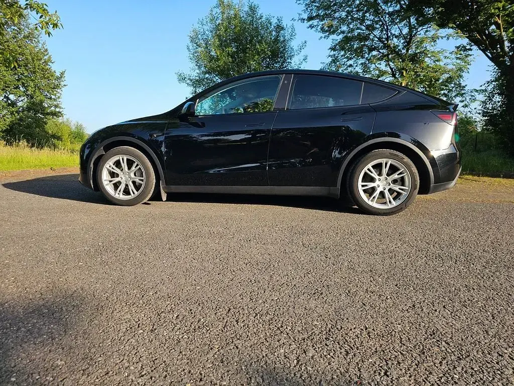 Gebraucht Tesla Model Y 386 kW (526 PS) 2024 Schwarz SUV