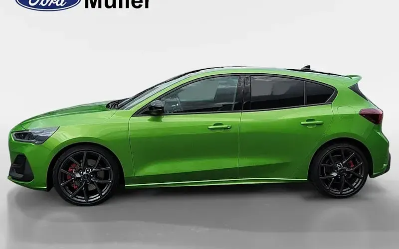 Gebraucht Ford Focus ST 280 PS (205 kW) 2024 Grün Limousine