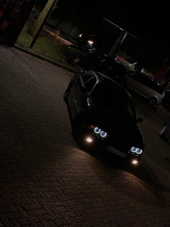 Gebraucht BMW 525 Sport Line 192 PS (141 kW) 2002 Schwarz Limousine