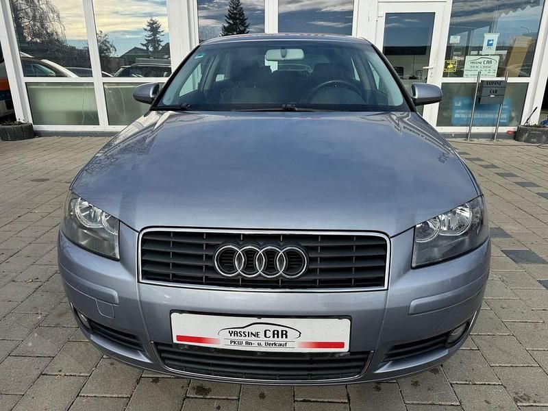 Gebraucht Audi A3 Attraction 105 PS (77 kW) 2004 Silber Kleinwagen
