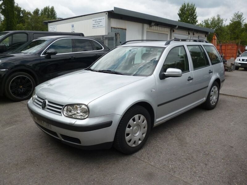 Gebraucht VW Golf IV Edition 75 PS (55 kW) 2000 Silber Kombi
