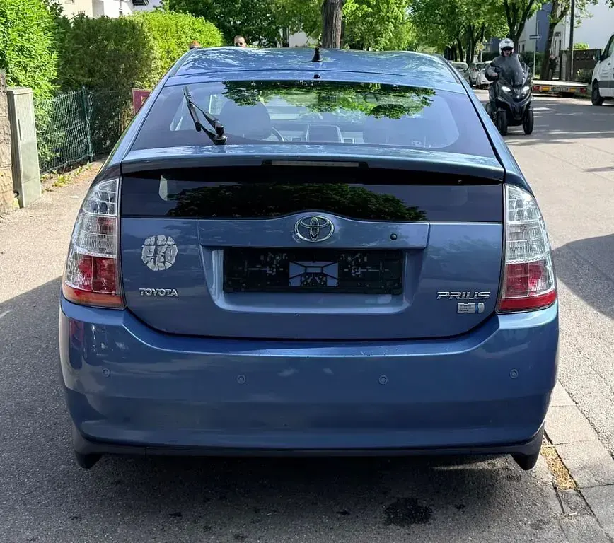 Occasion Toyota Prius Sol 77 ch (56 kW) 2007 Bleue Citadine