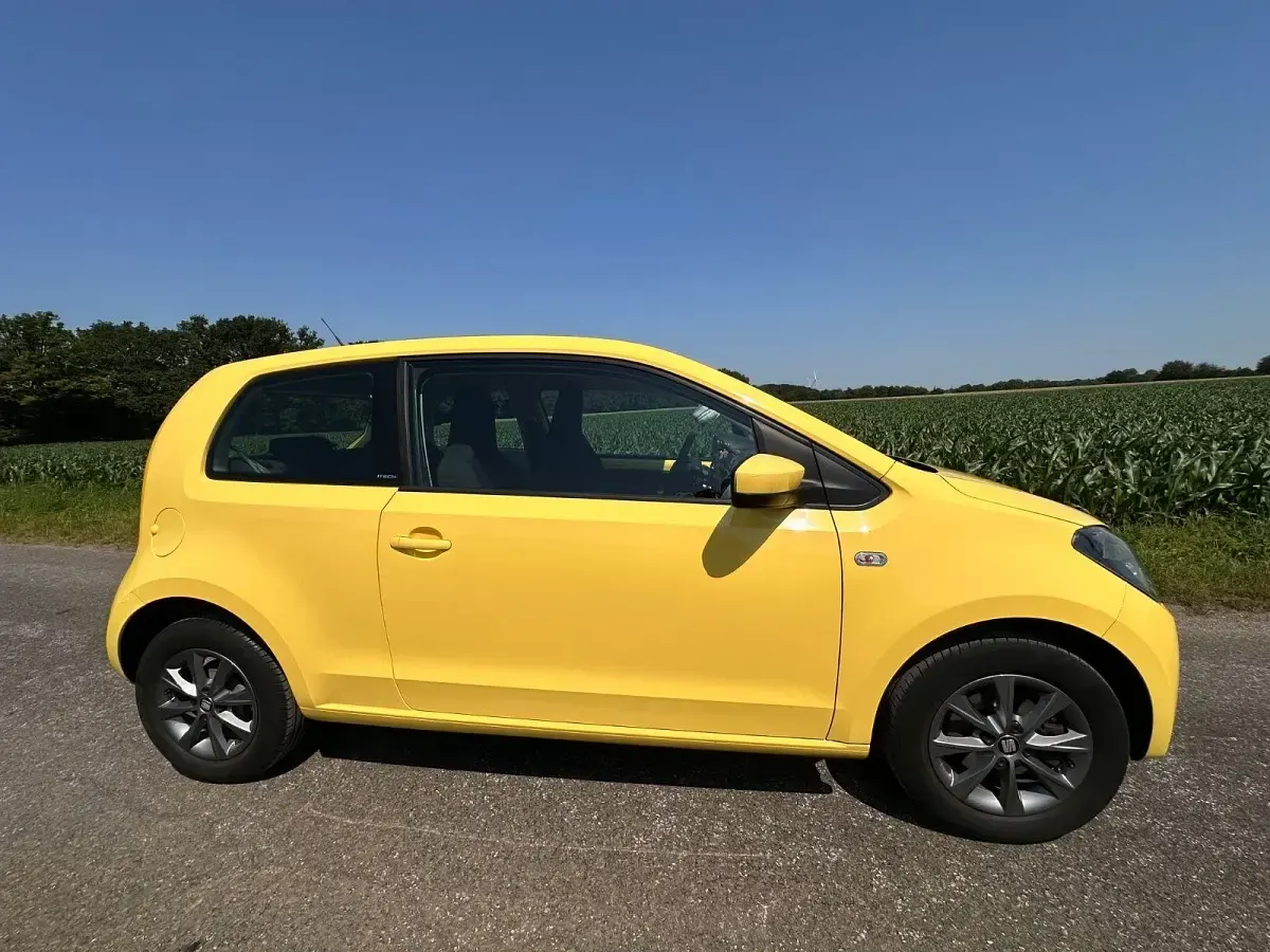 Gebraucht Seat Mii I-Tech 60 PS (44 kW) 2014 Gelb Kleinwagen