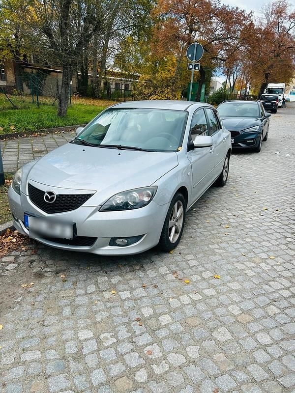 Silber Gebraucht 2005 Mazda 3 Kleinwagen | 2.580 € (Superpreis) - Bild 1/4