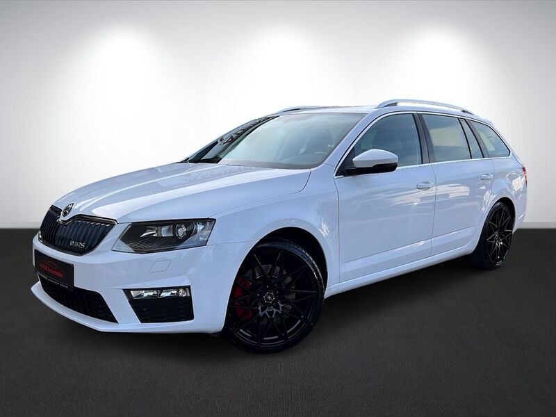 Weiß Gebraucht 2015 Skoda Octavia RS Kombi | 13.990 € (Fairer Preis) - Bild 1/4
