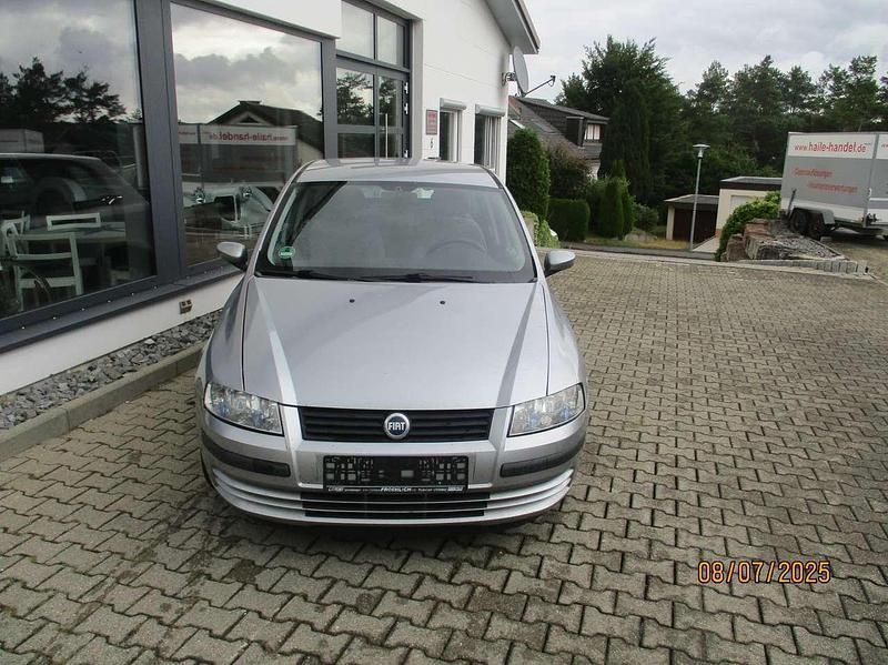 Blau Gebraucht 2006 Fiat Stilo Active Limousine | 750 € (Guter Preis) - Bild 1/4