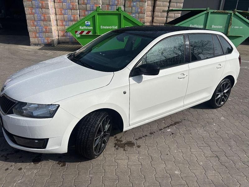 Gebraucht Skoda Rapid Ambition 105 PS (77 kW) 2014 Weiß Kleinwagen