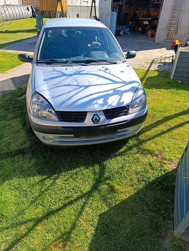 Gebraucht Renault Clio II 2005 Silber Kleinwagen