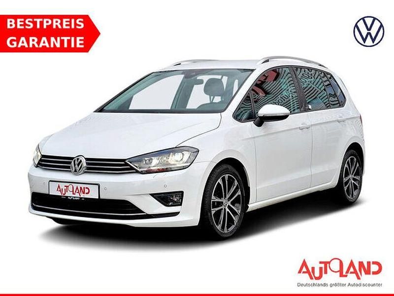Weiß Gebraucht 2016 VW Golf Sportsvan Allstar Van / Kleinbus | 16.990 € (Teuer) - Bild 1/4