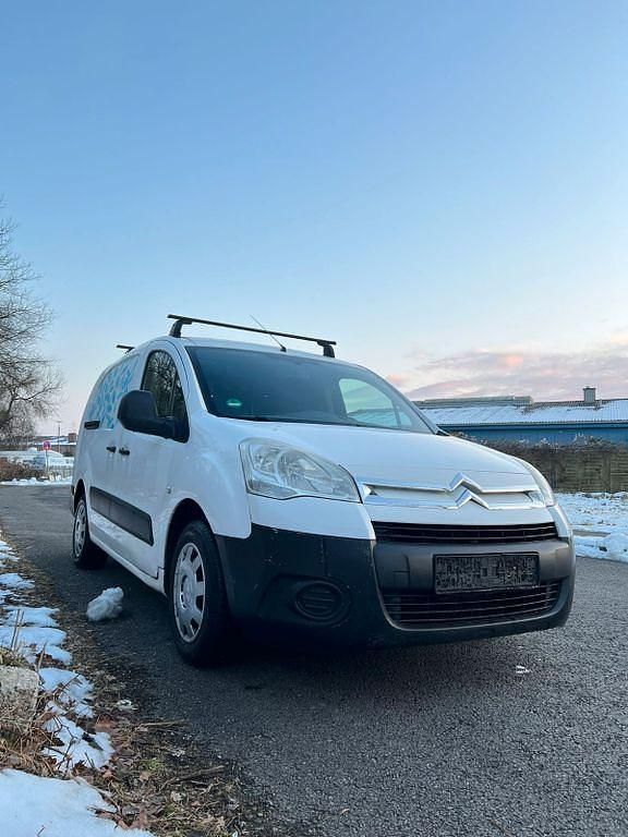 Gebraucht Citroën Berlingo 90 PS (66 kW) 2010 Weiß Van / Kleinbus