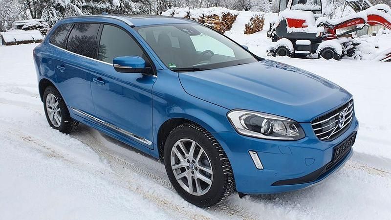 Gebraucht Volvo XC60 Summum 190 PS (139 kW) 2017 Blau SUV