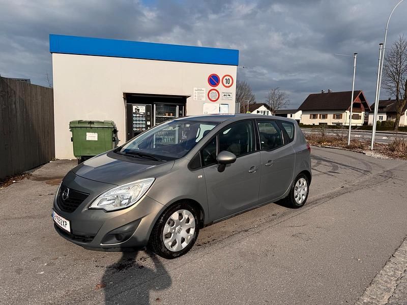 Gebraucht Opel Meriva 120 PS (88 kW) 2012 Braun Van / Kleinbus
