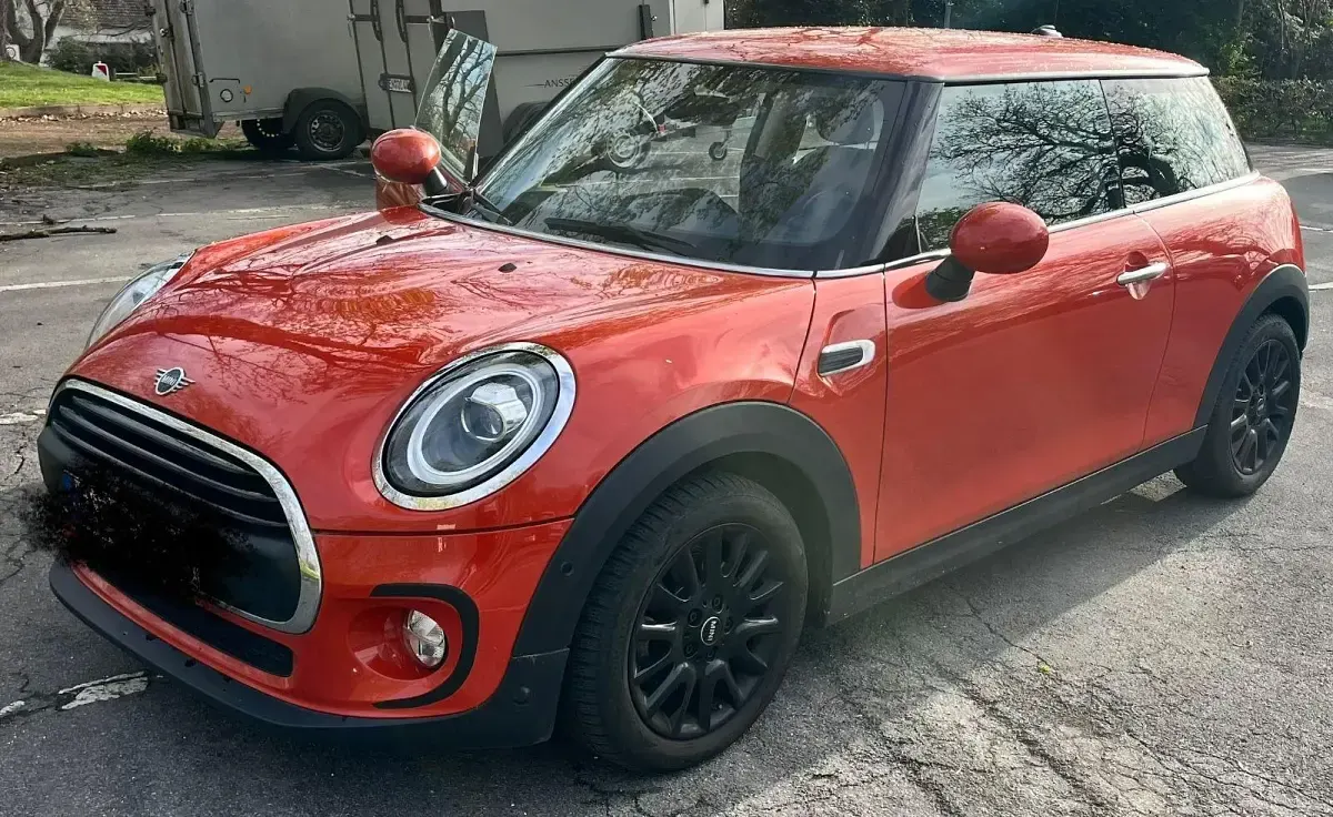 Usado Mini ONE 102 HP (75 kW) 2018 Laranja Citadino