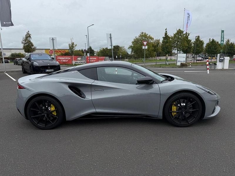 Gebraucht Lotus Emira 405 PS (297 kW) 2025 Grau Coupé