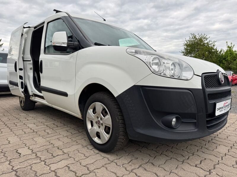 Weiß Gebraucht 2014 Fiat Doblò Van / Kleinbus | 3.999 € (Fairer Preis) - Bild 1/4