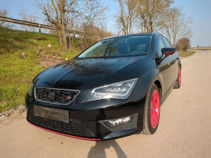 Gebraucht Seat Leon ST FR Sport 179 PS (131 kW) 2016 Schwarz Kombi