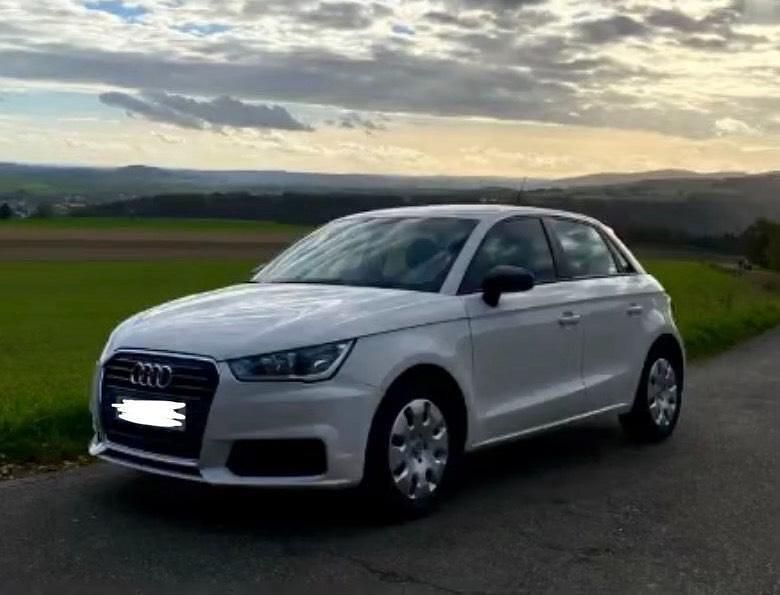 Gebraucht Audi A1 95 PS (69 kW) 2018 Weiß Kleinwagen