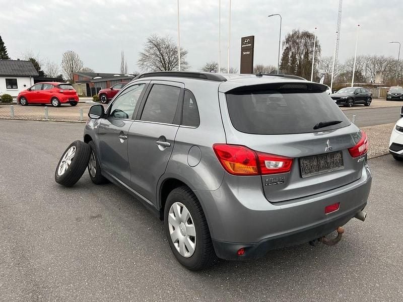 Gebraucht Mitsubishi ASX Invite 117 PS (86 kW) 2014 SUV