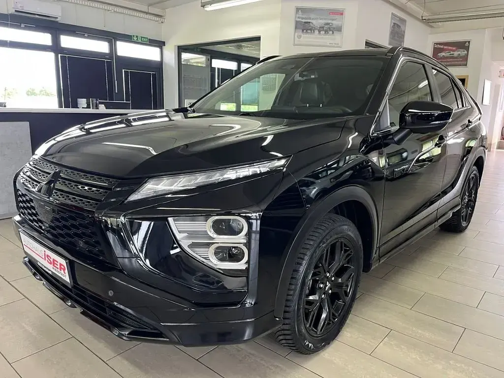 Gebraucht Mitsubishi Eclipse Cross Select 188 PS (138 kW) 2022 Amethyst black SUV