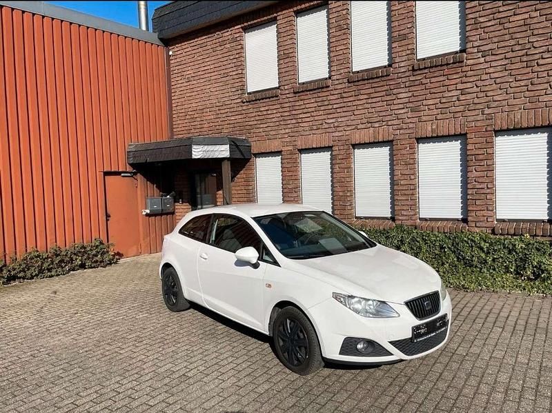 Usata Seat Ibiza SC Reference 69 CV (50 kW) 2008 Bianco Utilitaria