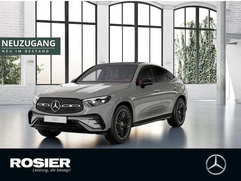 Grau / manufaktur alpingrau Gebraucht 2025 Mercedes GLC300 AMG line Coupé | 84.450 € - Bild 1/4