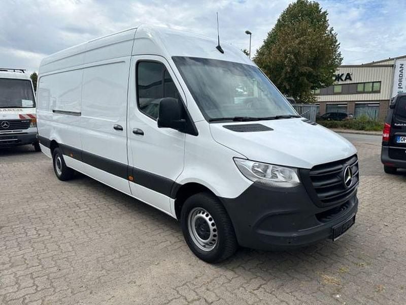 Arktikweiss Gebraucht 2022 Mercedes Sprinter Van | 23.788 € (Guter Preis) - Bild 1/4