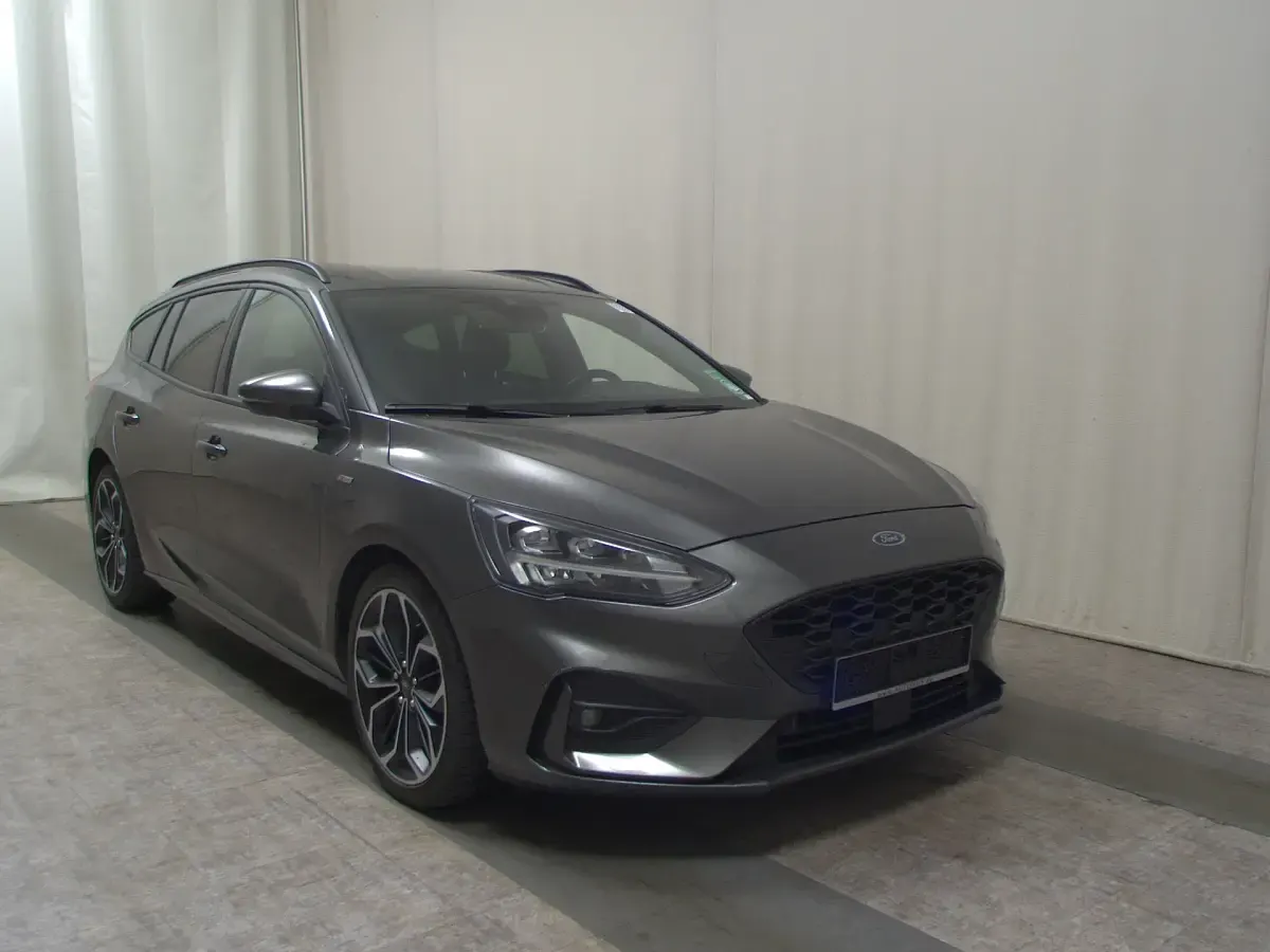 Gebraucht Ford Focus ST-Line 150 PS (110 kW) 2019 Grau Kombi