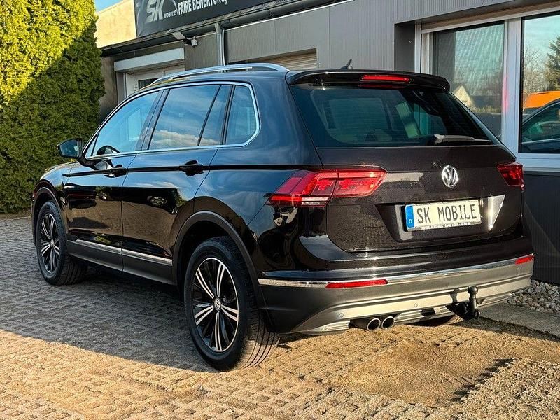 Gebraucht VW Tiguan Highline 150 PS (110 kW) 2018 Schwarz SUV