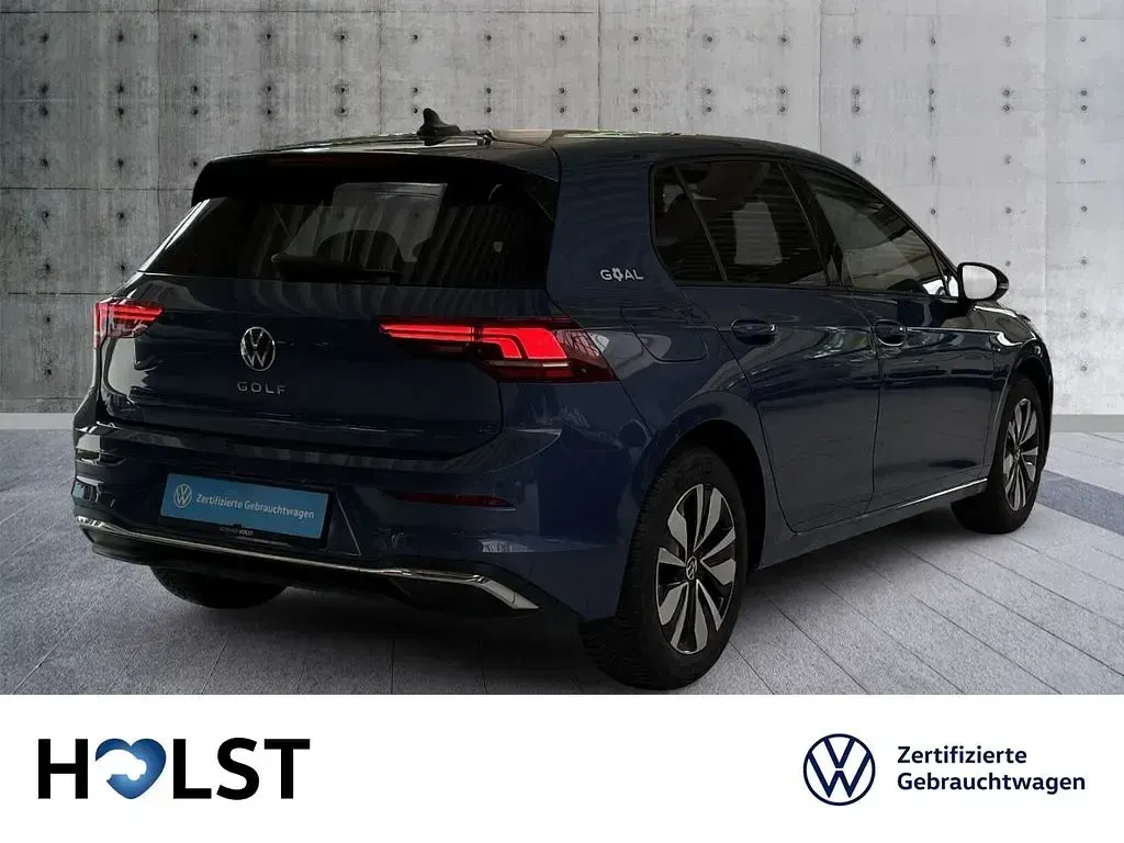 Gebraucht VW Golf VIII Goal 116 PS (85 kW) 2025 Blau Limousine