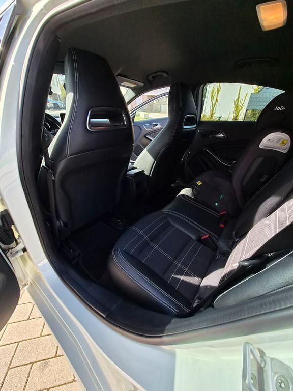 Gebraucht Mercedes A160 102 PS (75 kW) 2016 Weiß Limousine