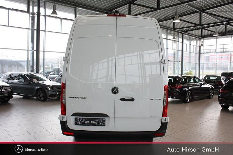 Gebraucht Mercedes Sprinter 170 PS (125 kW) 2024 Weiß Van