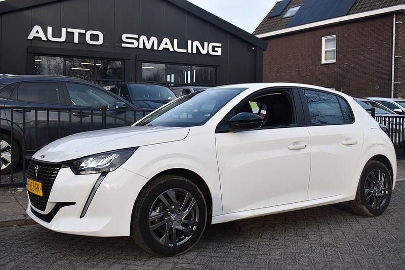 Gebraucht Peugeot 208 Active 75 PS (55 kW) 2022 Weiß Kleinwagen