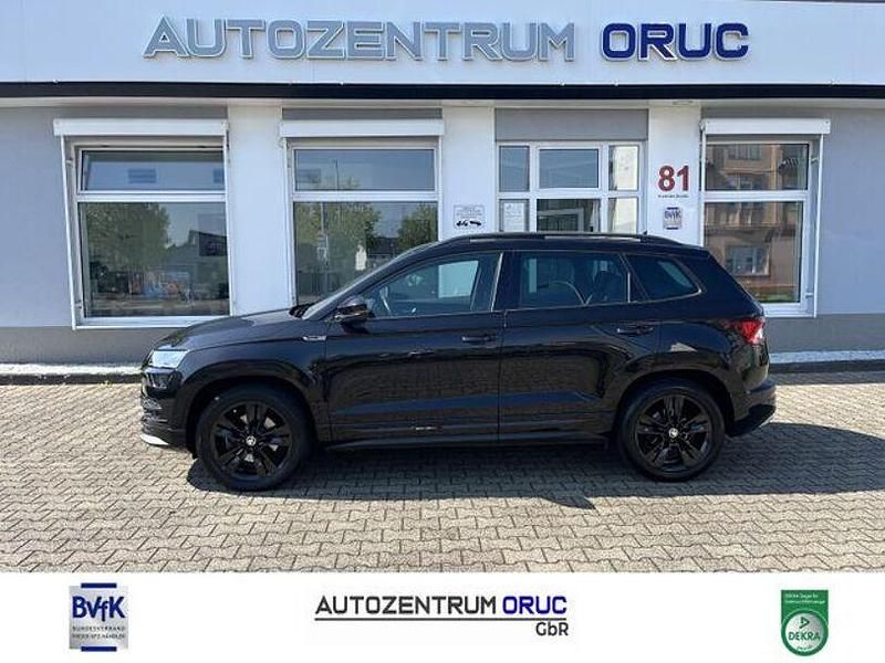 Schwarz Gebraucht 2020 Skoda Karoq SportLine SUV | 24.980 € (Fairer Preis) - Bild 1/4