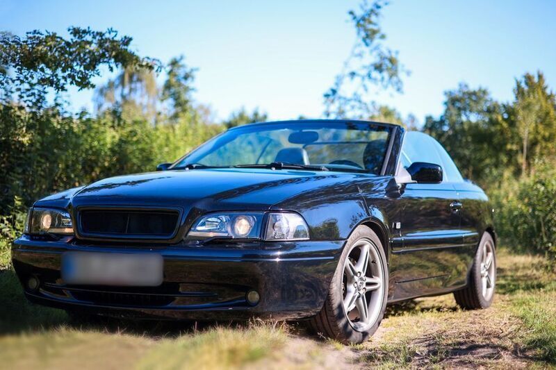 Gebraucht Volvo C70 239 PS (175 kW) 2000 Schwarz Cabrio