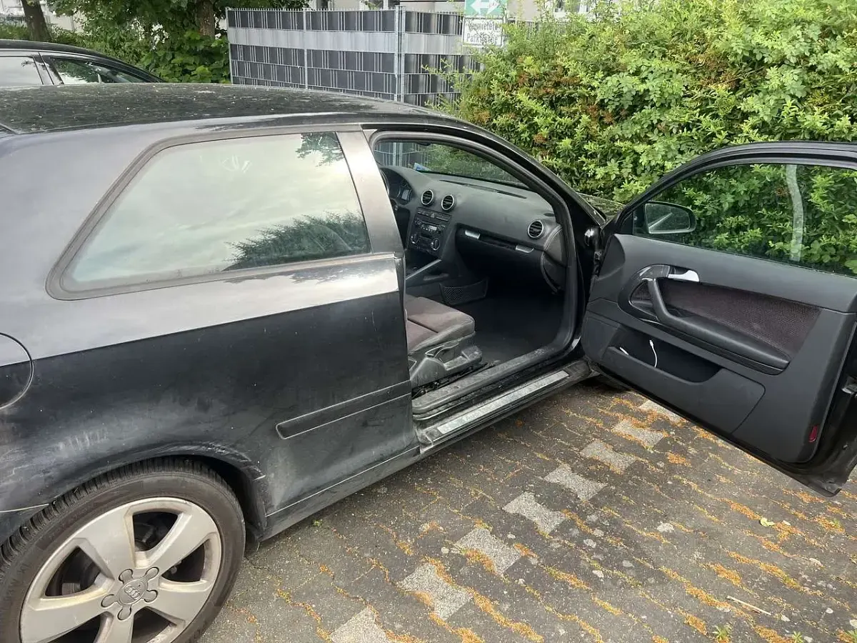 Gebraucht Audi A3 Ambition 140 PS (102 kW) 2004 Schwarz Kleinwagen