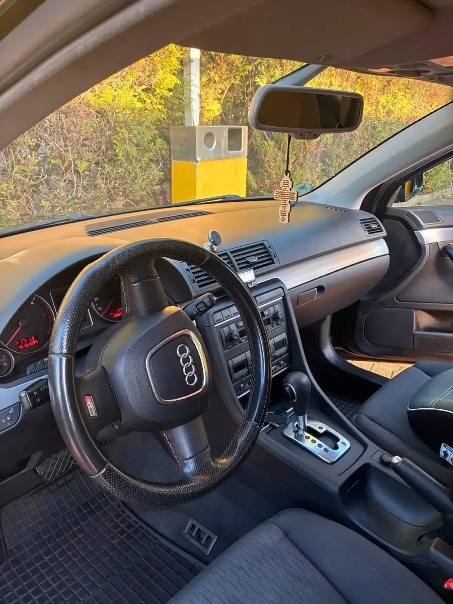 Gebraucht Audi A4 140 PS (102 kW) 2006 Grün Limousine