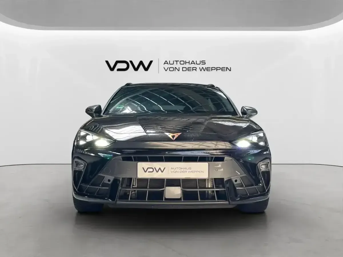 Gebraucht Cupra Leon 150 PS (110 kW) 2025 Schwarz Kombi