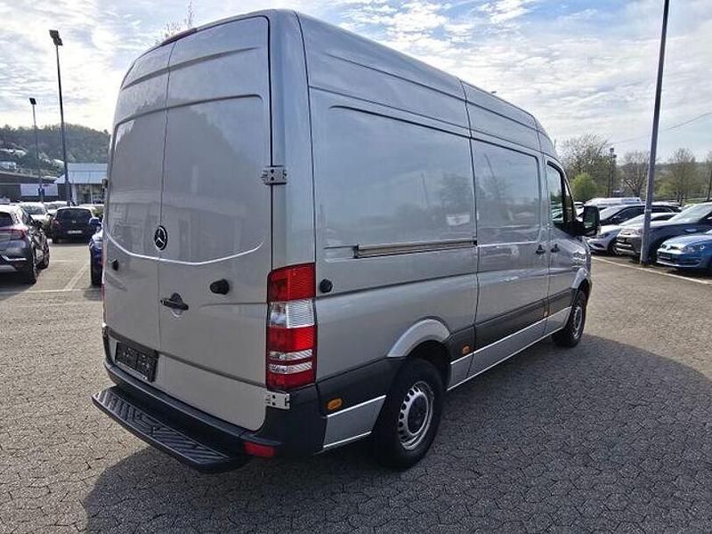 Gebraucht Mercedes Sprinter 143 PS (105 kW) 2017 Silber Van
