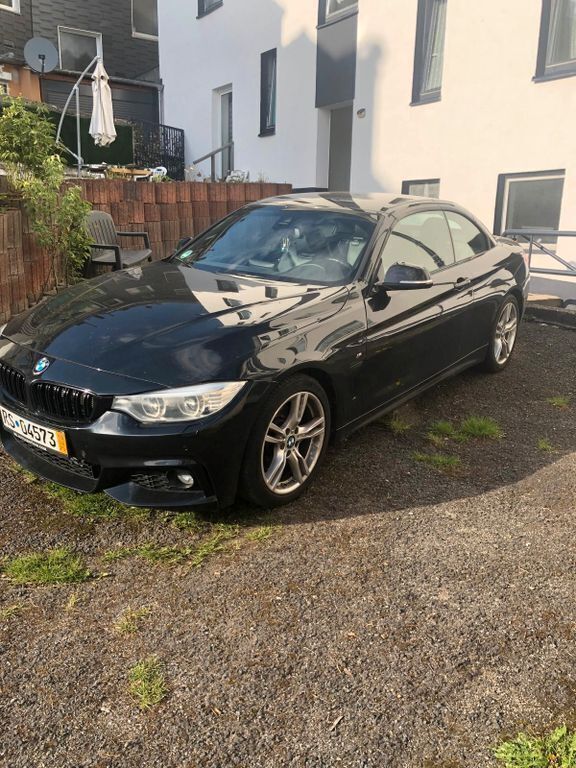 Schwarz Gebraucht 2015 BMW 425 M Sport Coupé | 13.999 € - Bild 1/4