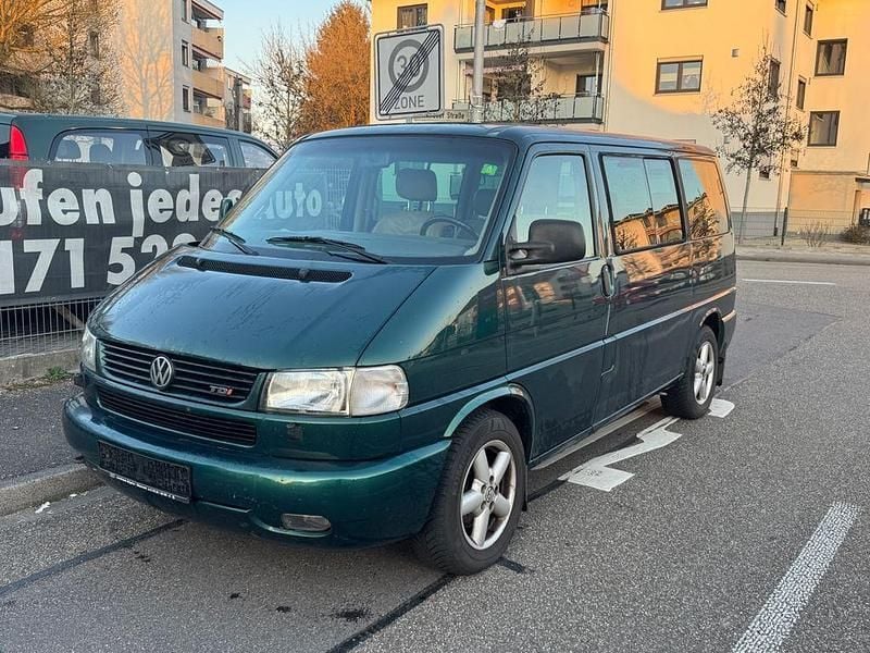 Gebraucht VW T4 151 PS (111 kW) 1998 Grün Van