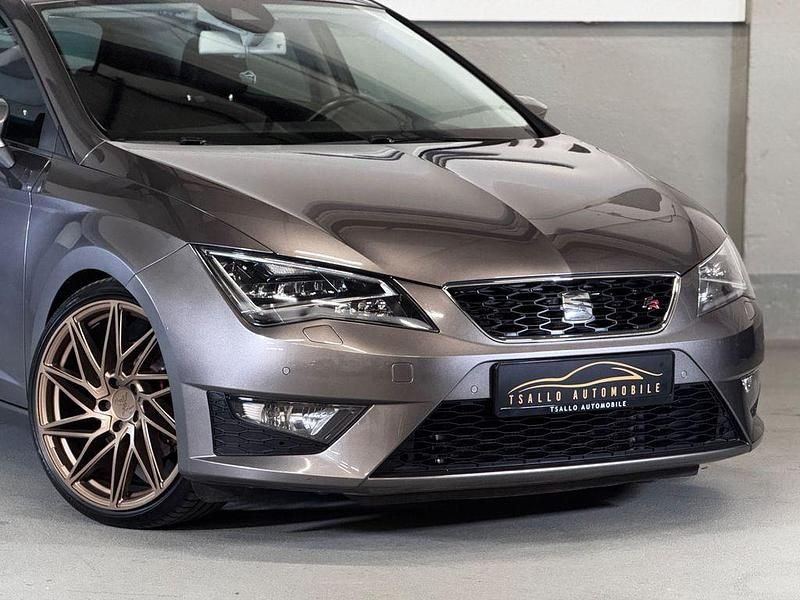 Gebraucht Seat Leon FR 179 PS (131 kW) 2015 Silber Limousine